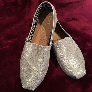 Silver Iridescent Glitter Women’s Classic